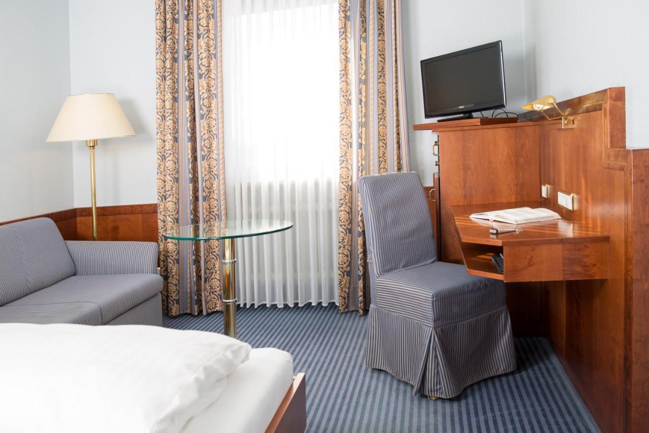 Hotel Dietmayr Neumarkt in der Oberpfalz Ngoại thất bức ảnh