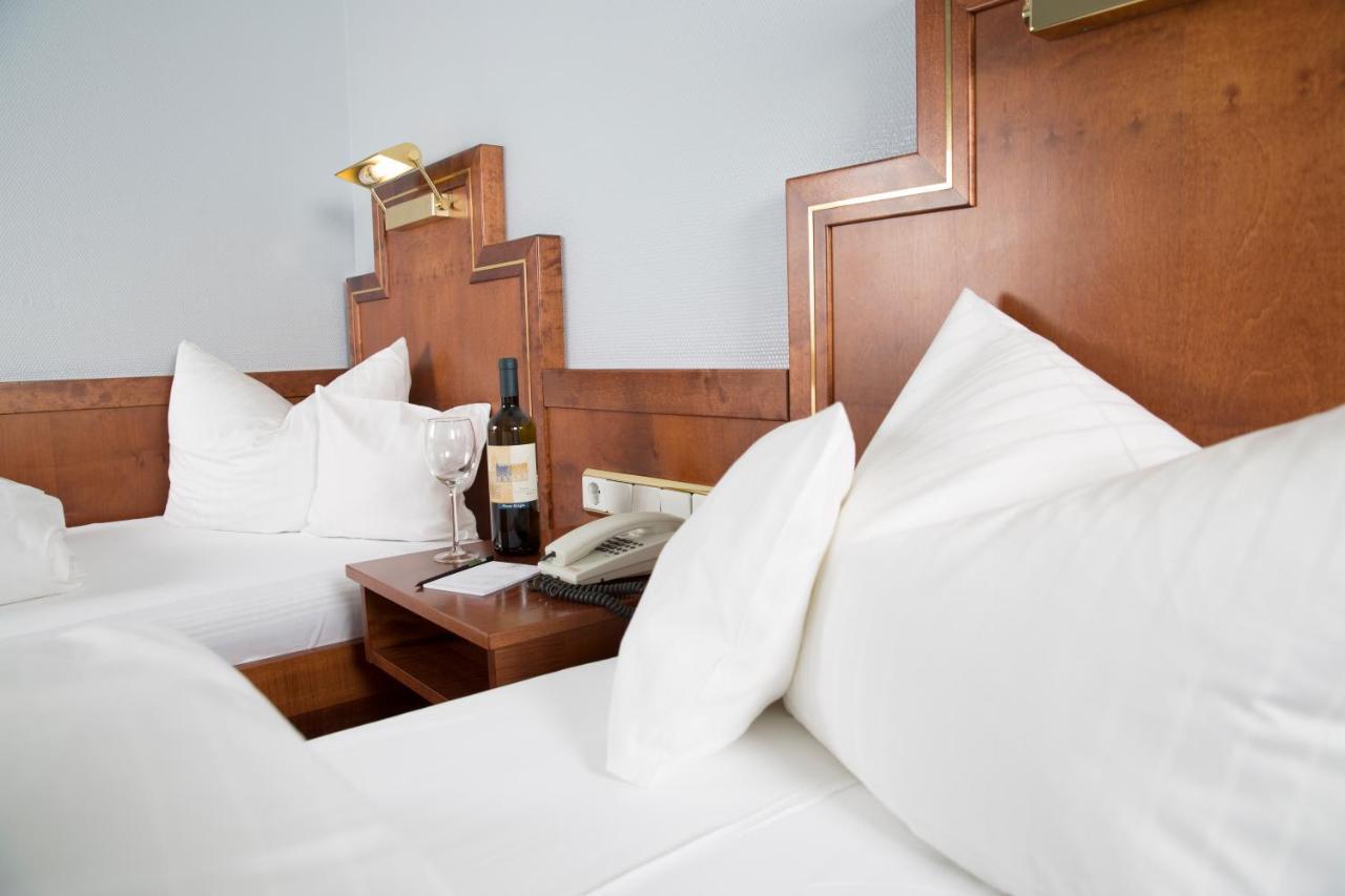 Hotel Dietmayr Neumarkt in der Oberpfalz Ngoại thất bức ảnh