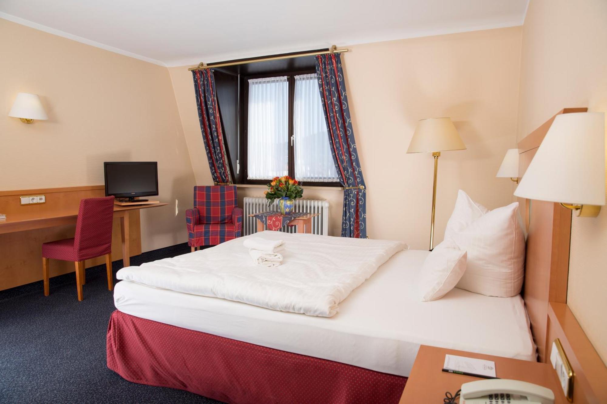 Hotel Dietmayr Neumarkt in der Oberpfalz Ngoại thất bức ảnh